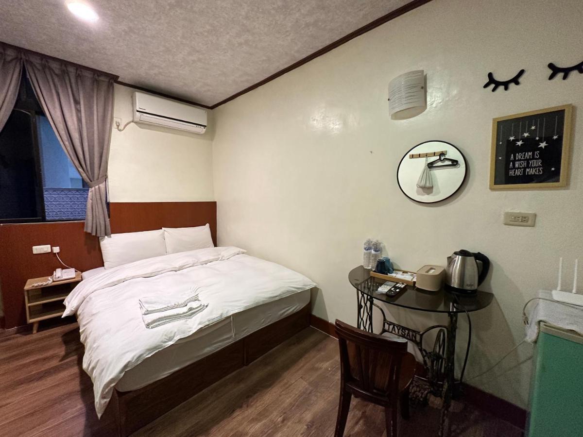 Ming Ren Hotspring Hotel Jiaoxi Bagian luar foto