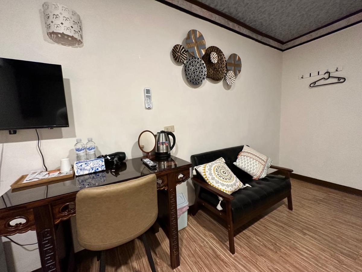 Ming Ren Hotspring Hotel Jiaoxi Bagian luar foto