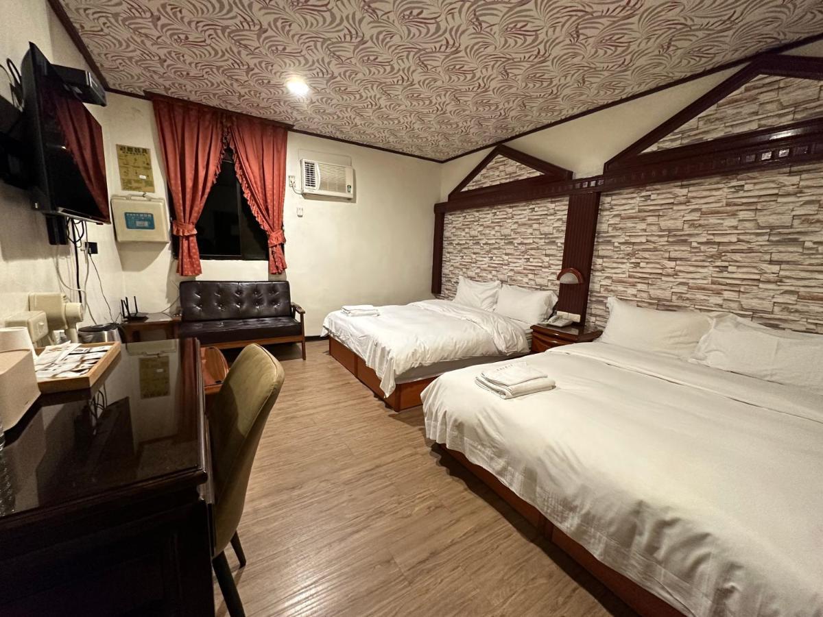 Ming Ren Hotspring Hotel Jiaoxi Bagian luar foto